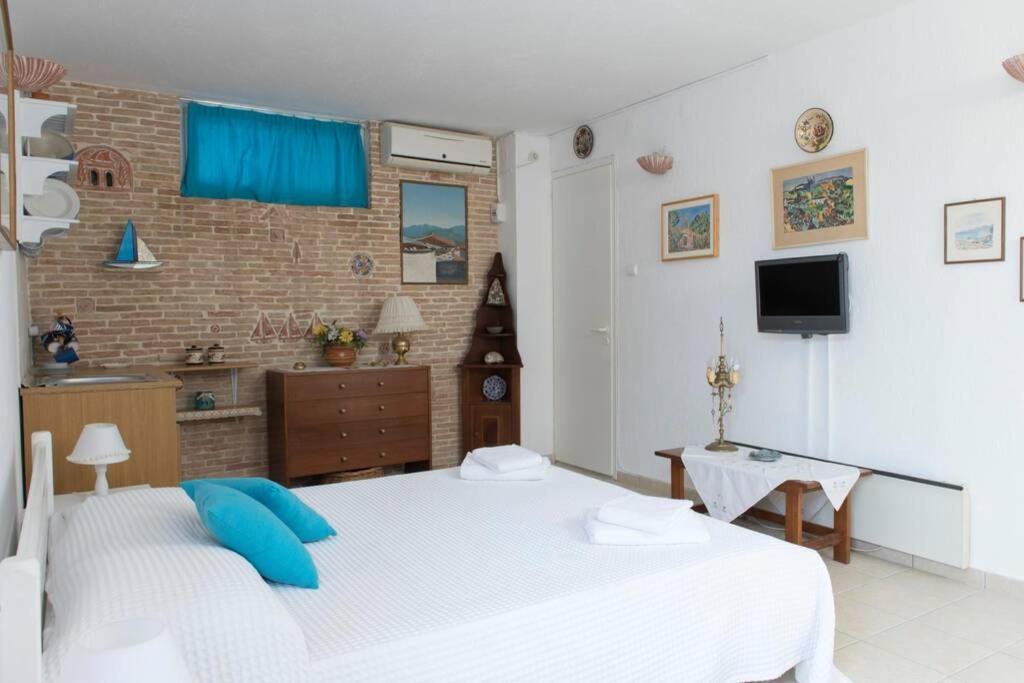 Palmaya Villa, Unique Seafront Experience Vája Kültér fotó