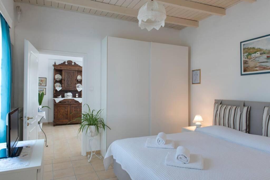 Palmaya Villa, Unique Seafront Experience Vája Kültér fotó