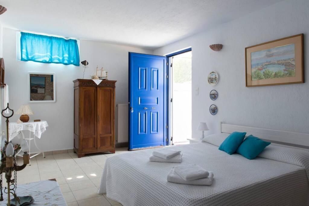 Palmaya Villa, Unique Seafront Experience Vája Kültér fotó